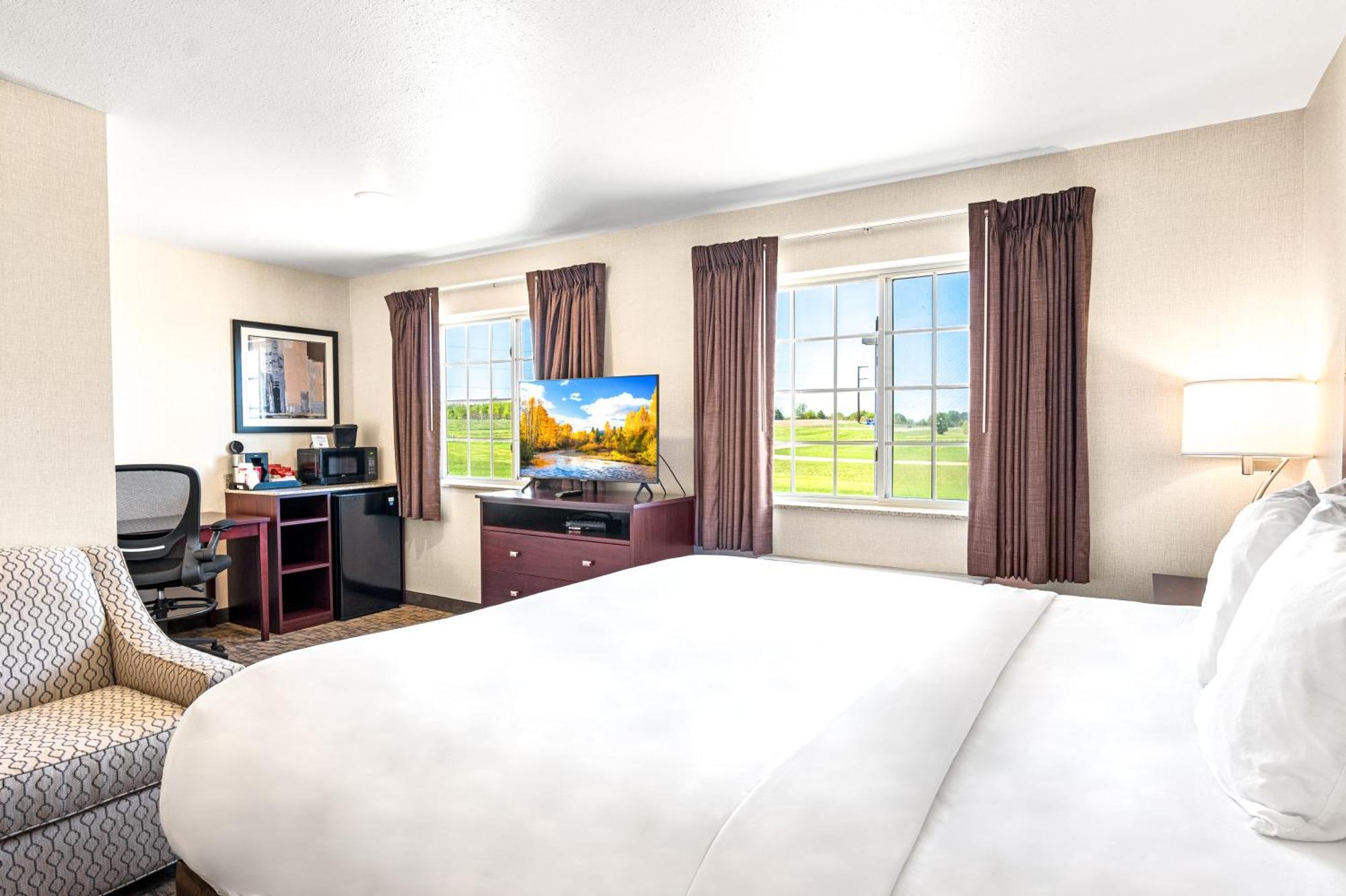 Boarders Inn & Suites By Cobblestone Hotels - Shawano Exterior foto